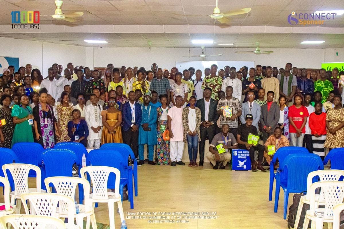 Bénin : accompagner les citoyens d’Abomey-Calavi vers les métiers du numérique et l’entrepreneuriat